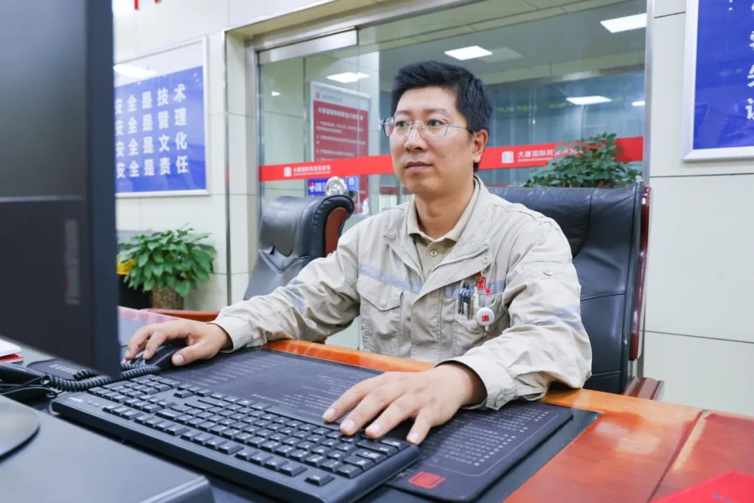 【大唐榜樣】冷聚瀛：以技術立身，用匠心筑夢.jpg